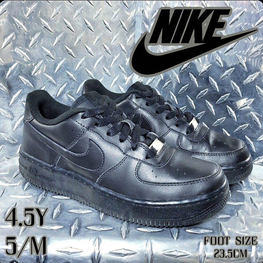 Nike Air Force One low tops